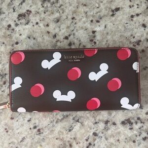 Kate Spade Brown Wallet with Red and White Pattern-DISNEY/MICKEY
S362